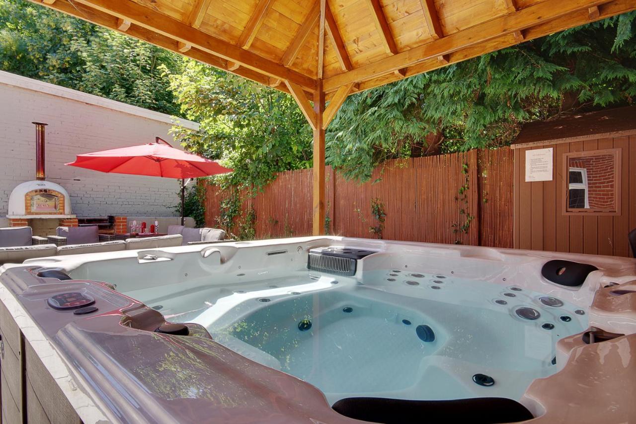 Cragside Villa With Hot Tub Bornemouth Extérieur photo